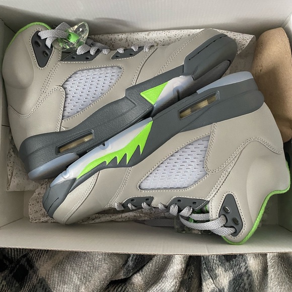 Authentic Jordan purchased from Goat confirmed Authentic. - Picture 5 of 7